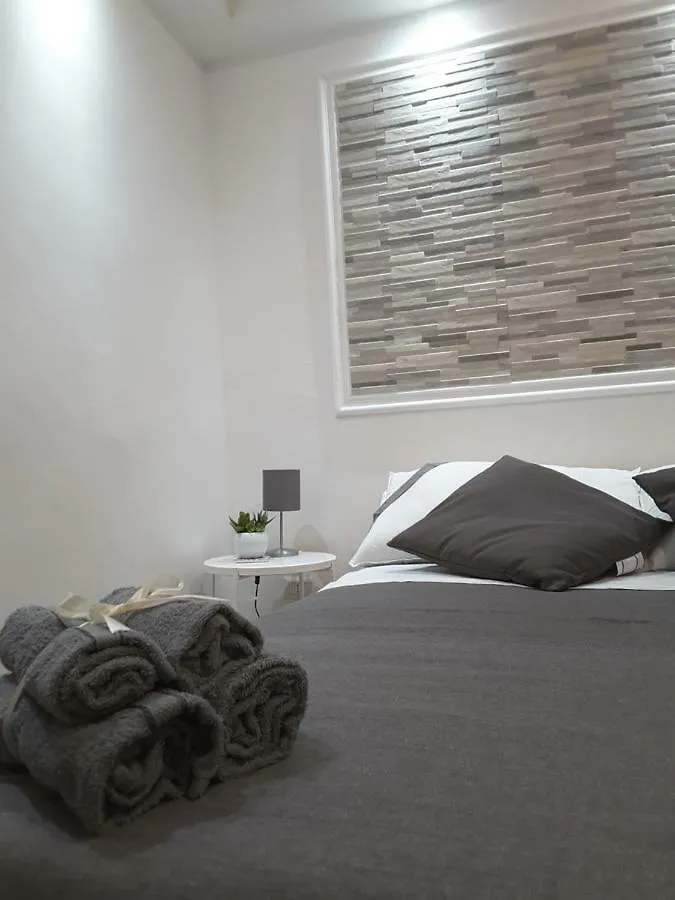 Il Centro Storico Apartment Catania 0*,  Italy